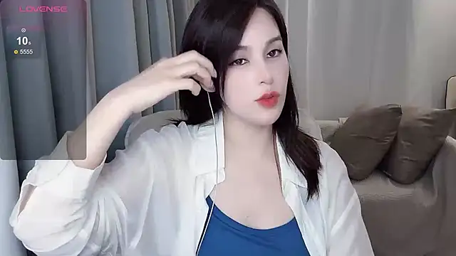 美女hknana在线直播