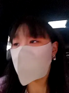 美女Azhiyan0000在线直播