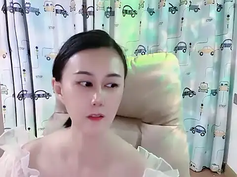 美女xiaofu-st在线直播