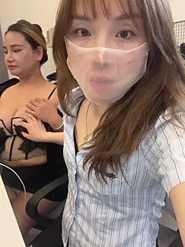 美女Emmie767在线直播