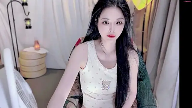 美女Yoyila_7在线直播