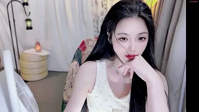 美女Yoyila_7在线直播