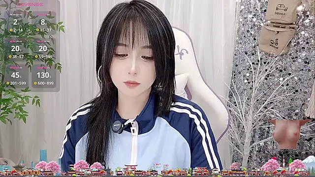 美女caicai99在线直播