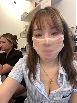 美女Emmie767在线直播