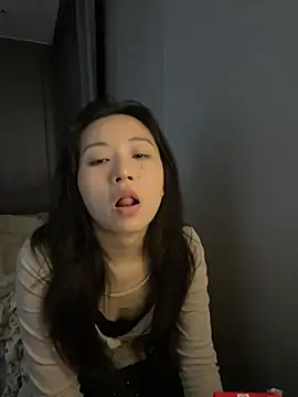 美女haiyan125216在线直播