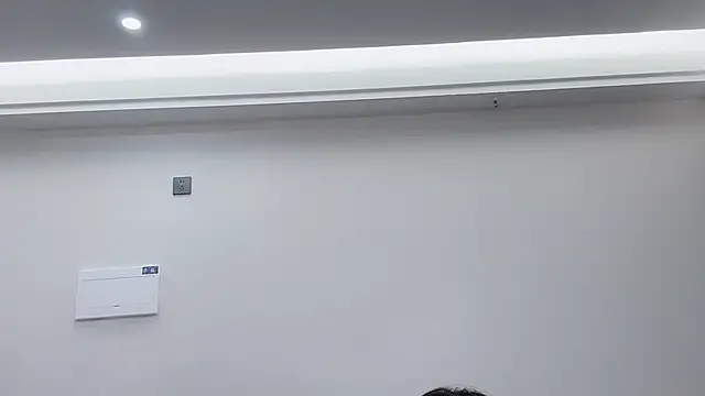 美女shuangshuang521在线直播