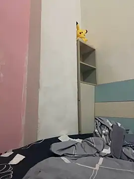 美女zqq5522在线直播