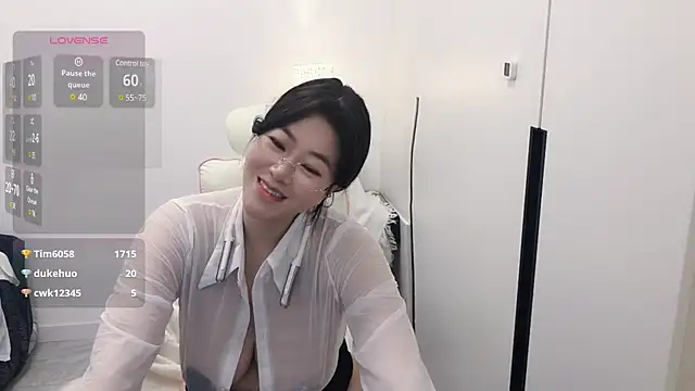 美女Emma880在线直播