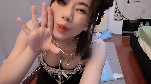 美女ttkx666在线直播