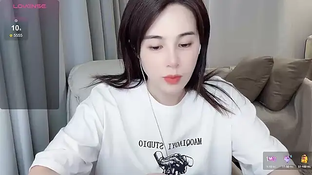 美女hknana在线直播