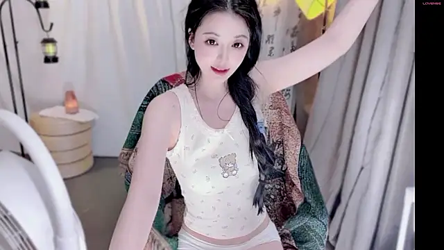 美女Yoyila_7在线直播