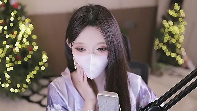 美女yaya_86在线直播