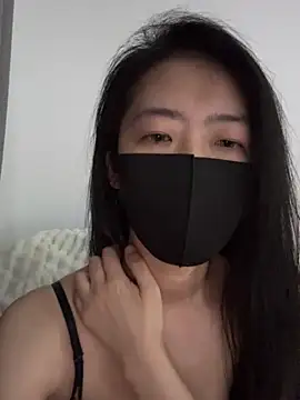 美女kikimi01在线直播