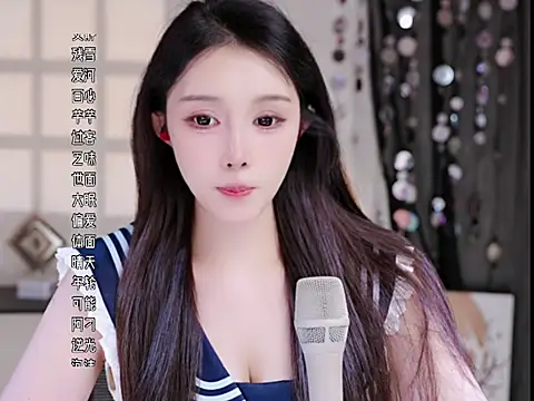 美女Summer-Momo在线直播