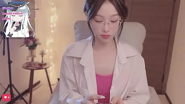 美女longlong_xu在线直播