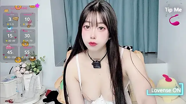 美女QuQii9在线直播