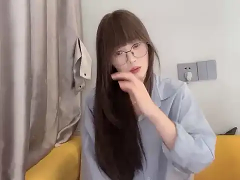 美女xiaoyan1314在线直播