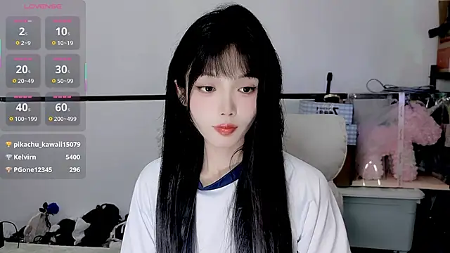 美女XueNi-888在线直播
