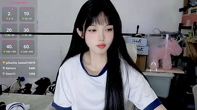 美女XueNi-888在线直播
