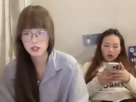 美女xiaoyan1314在线直播