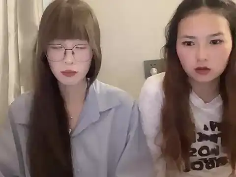 美女xiaoyan1314在线直播