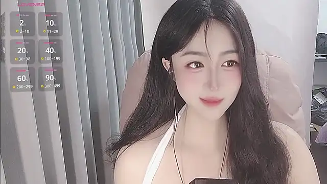 美女iiice-TxT在线直播